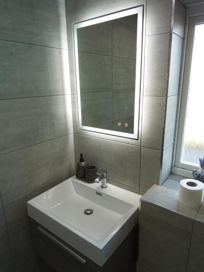 Sea Breeze Newhaven Apartment Ngoại thất bức ảnh